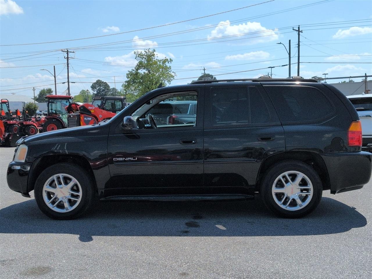 GMC Envoy Denali 2008