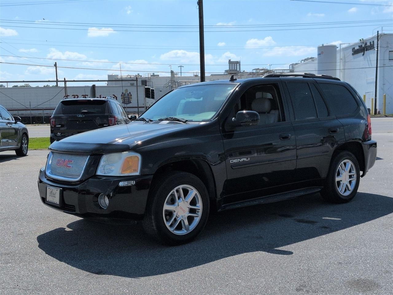 GMC Envoy Denali 2008