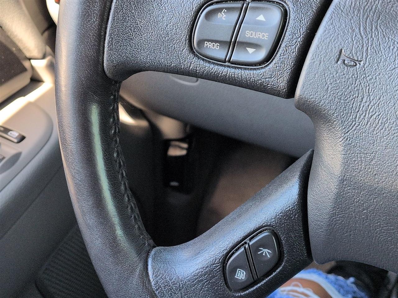 GMC Envoy Denali 2008