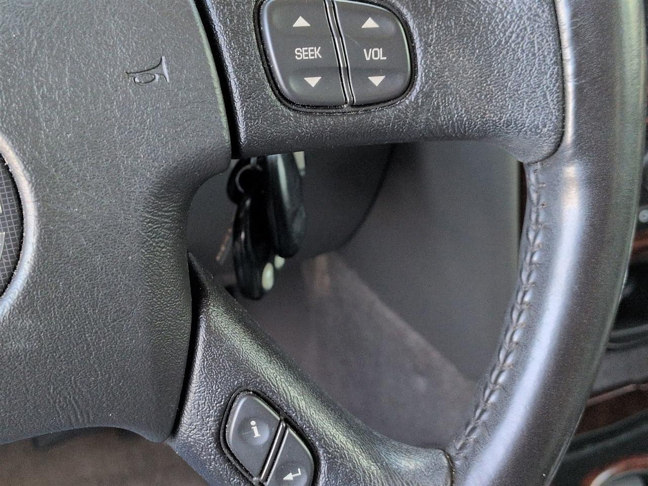 GMC Envoy Denali 2008