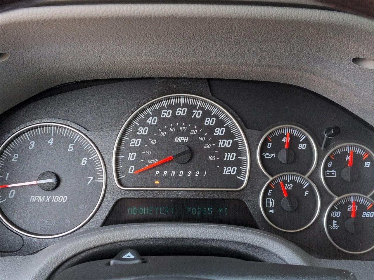 GMC Envoy Denali 2008