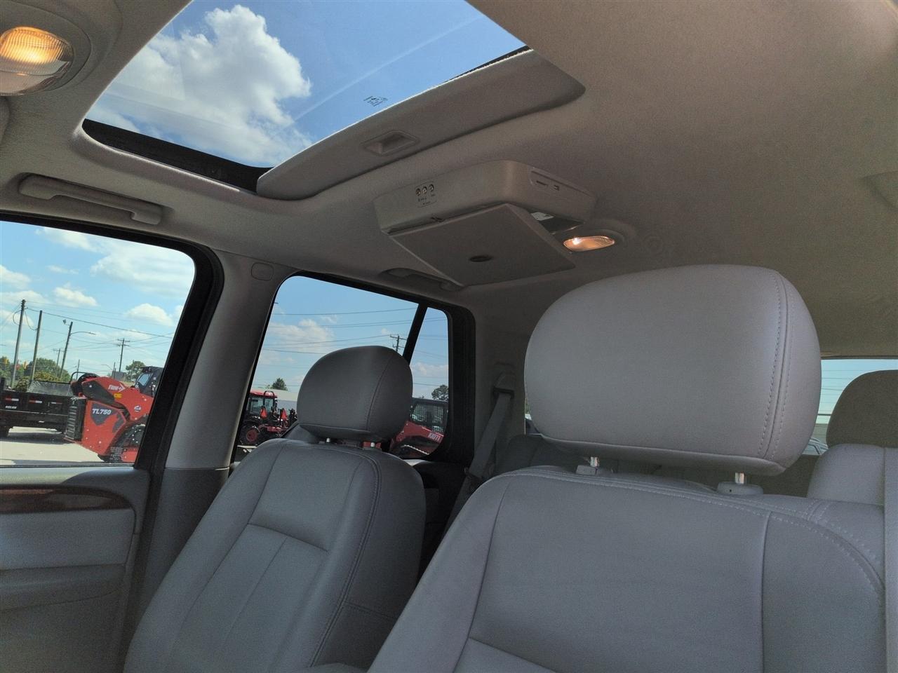 GMC Envoy Denali 2008