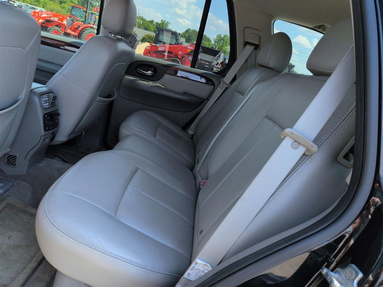 GMC Envoy Denali 2008