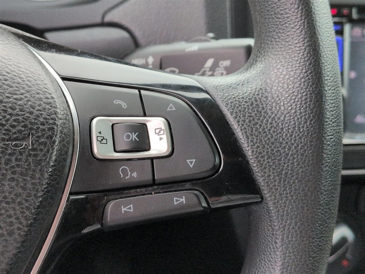 Volkswagen Jetta Sedan 4dr Auto 1.8T SE 2015
