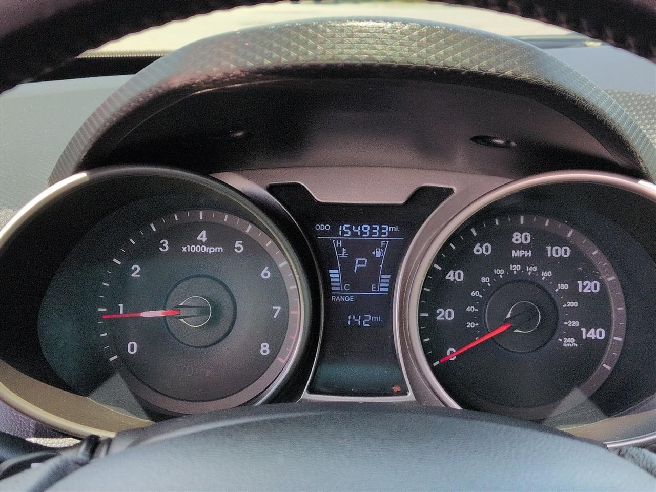 Hyundai Veloster 3dr Cpe Auto w/Gray Int 2014