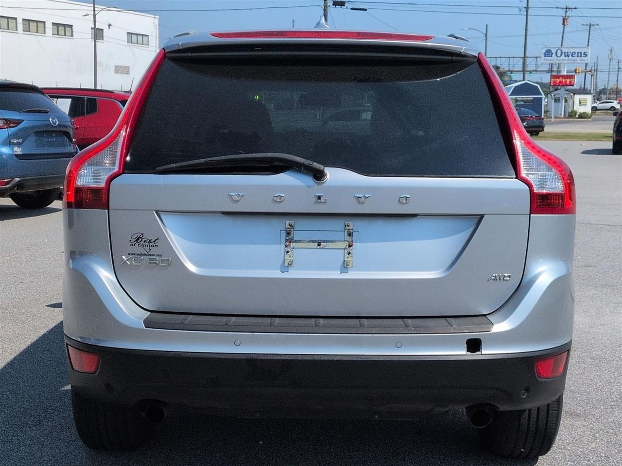 Volvo XC60 AWD 4dr 3.2L 2012