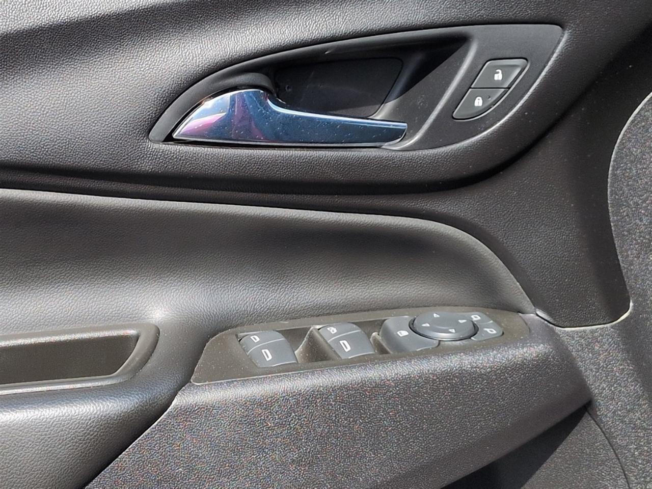Chevrolet Equinox  2021