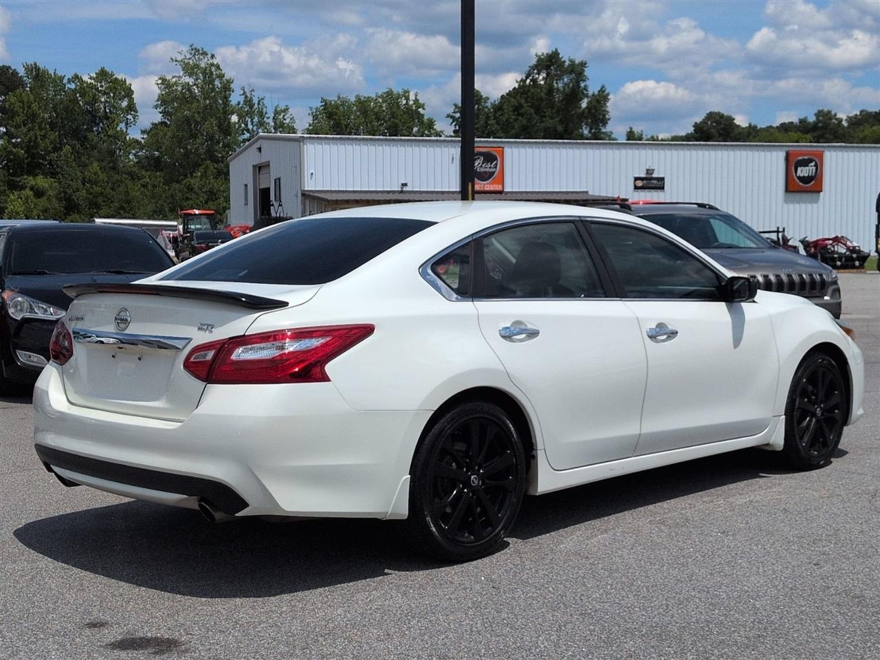 Nissan Altima  2017