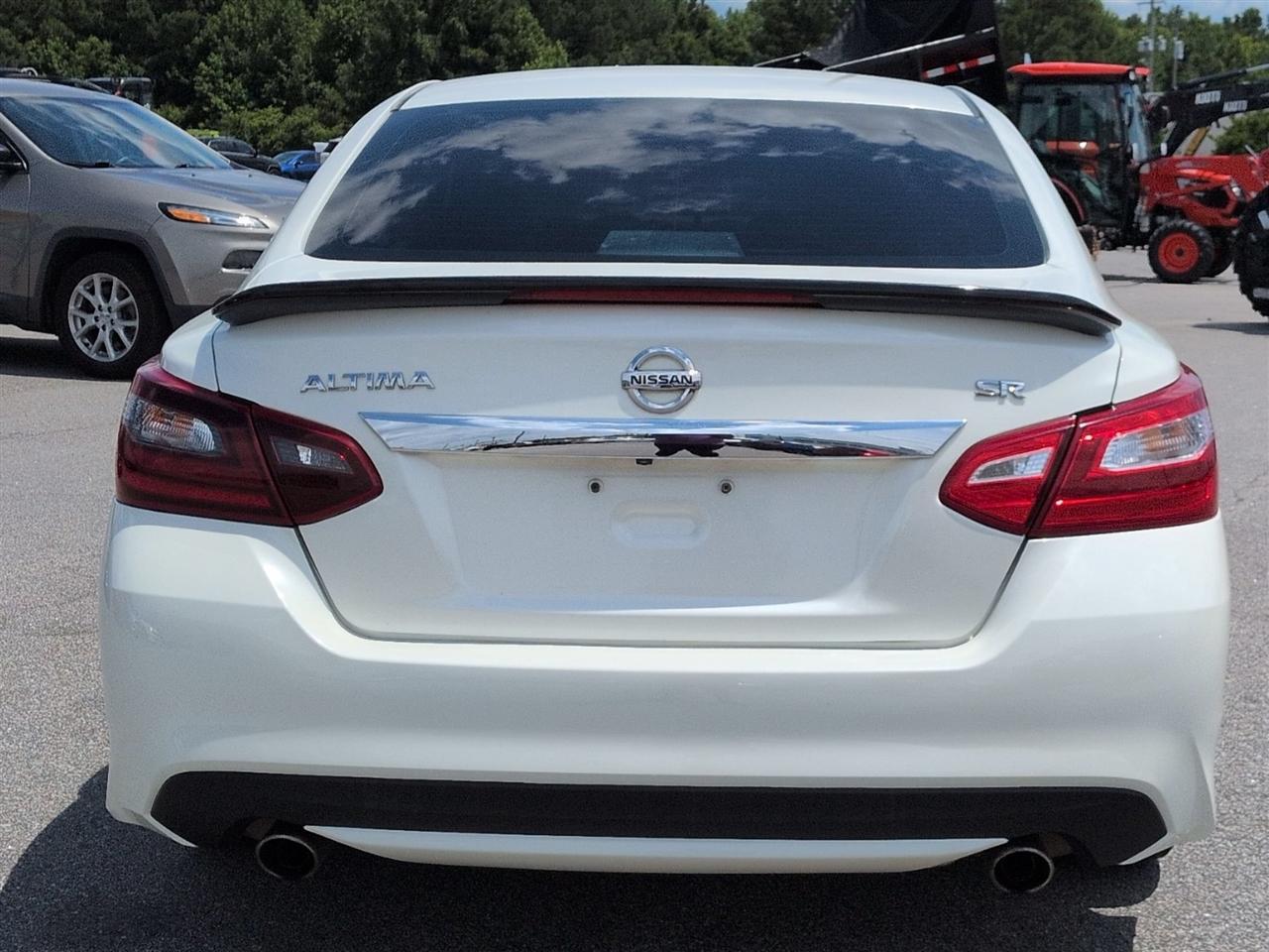 Nissan Altima  2017