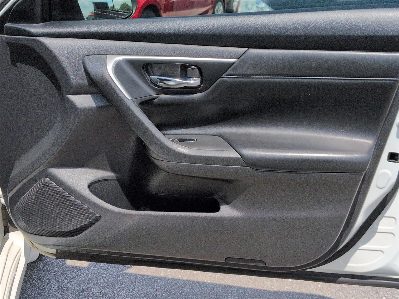 Nissan Altima  2017