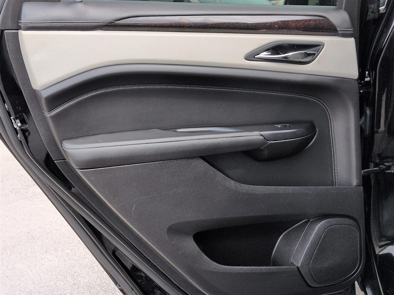 Cadillac SRX  2016