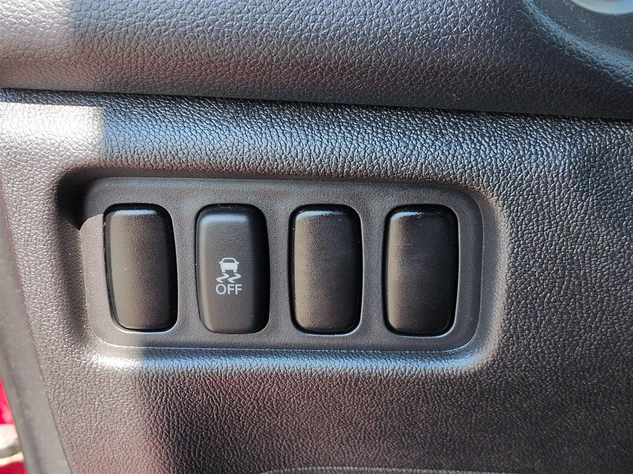 Mitsubishi Outlander Sport  2014