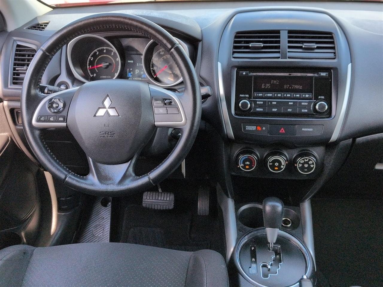 Mitsubishi Outlander Sport  2014