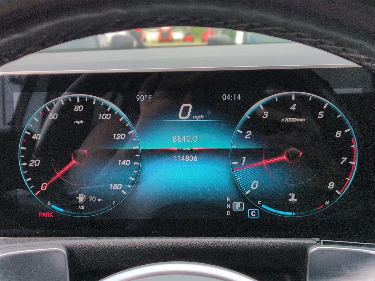 Mercedes-Benz GLB  2021