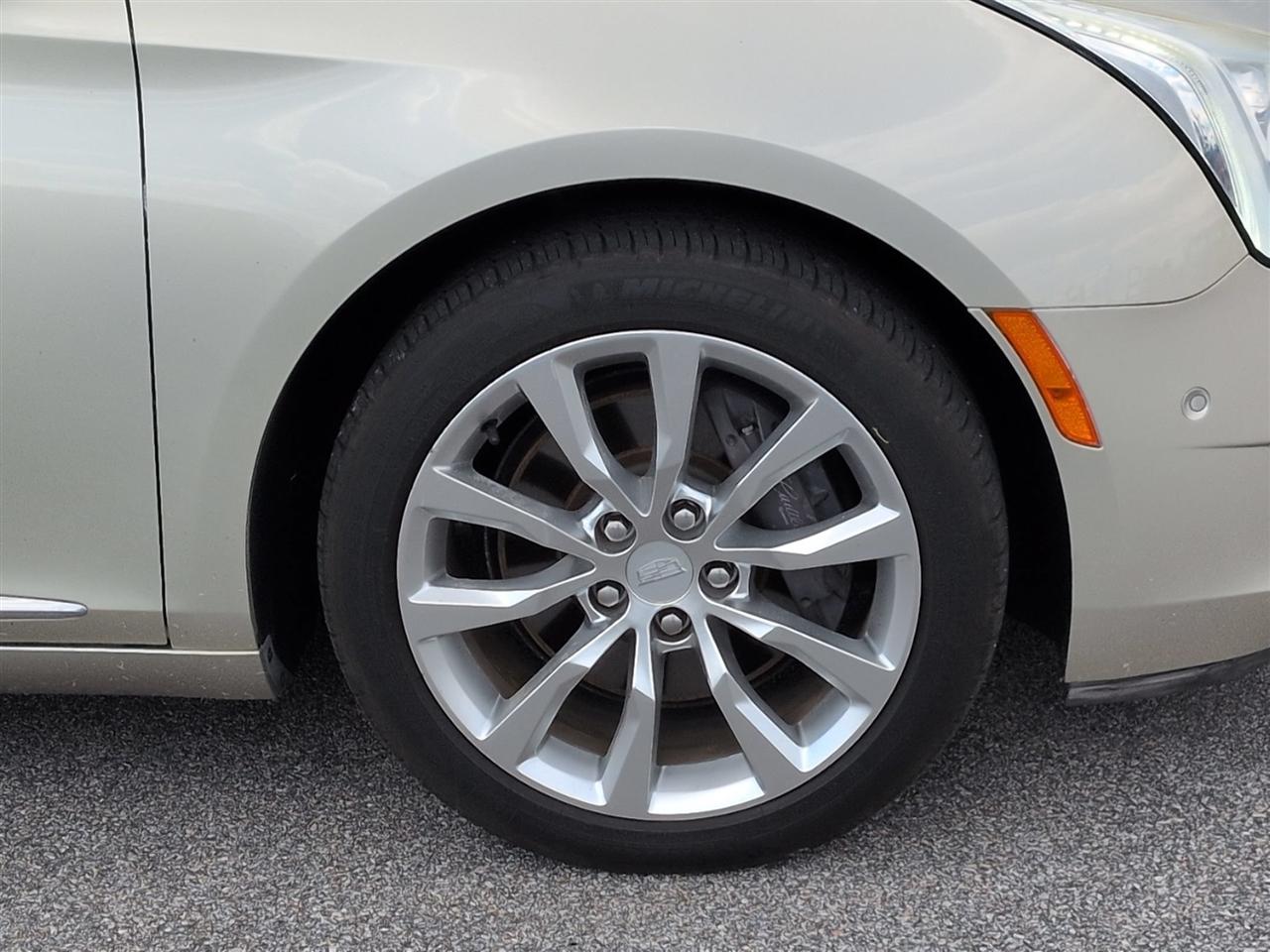 Cadillac XTS  2016