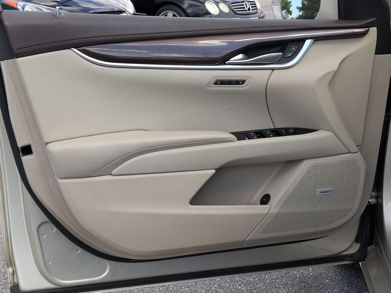 Cadillac XTS  2016