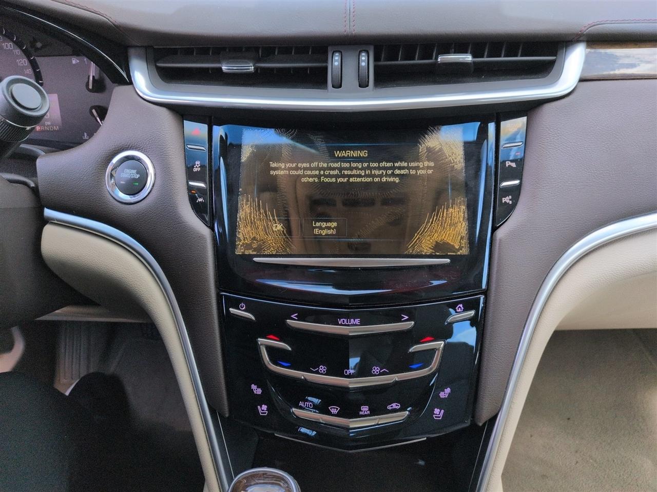 Cadillac XTS  2016