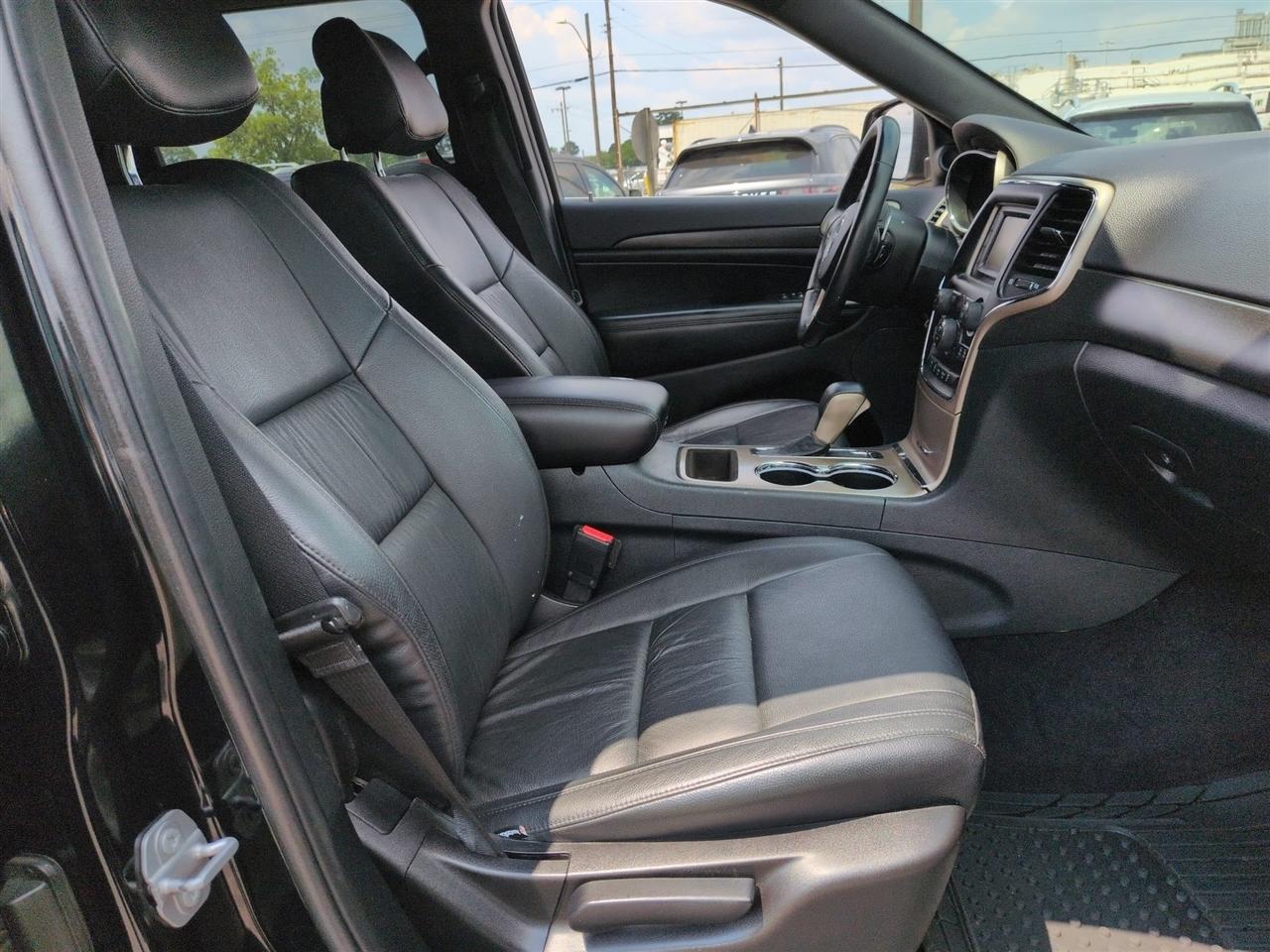 Jeep Grand Cherokee  2017