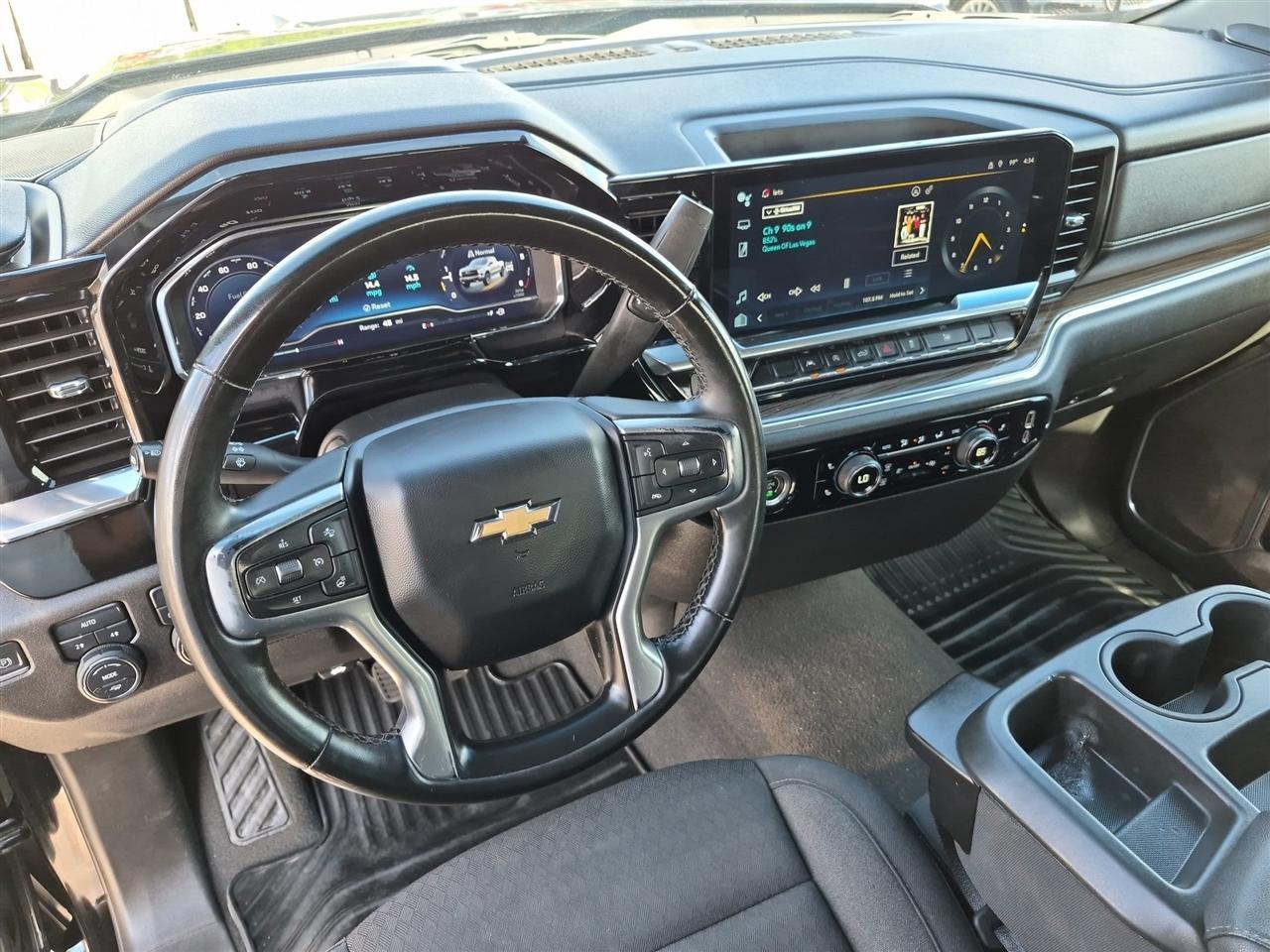 Chevrolet Silverado 1500  2023