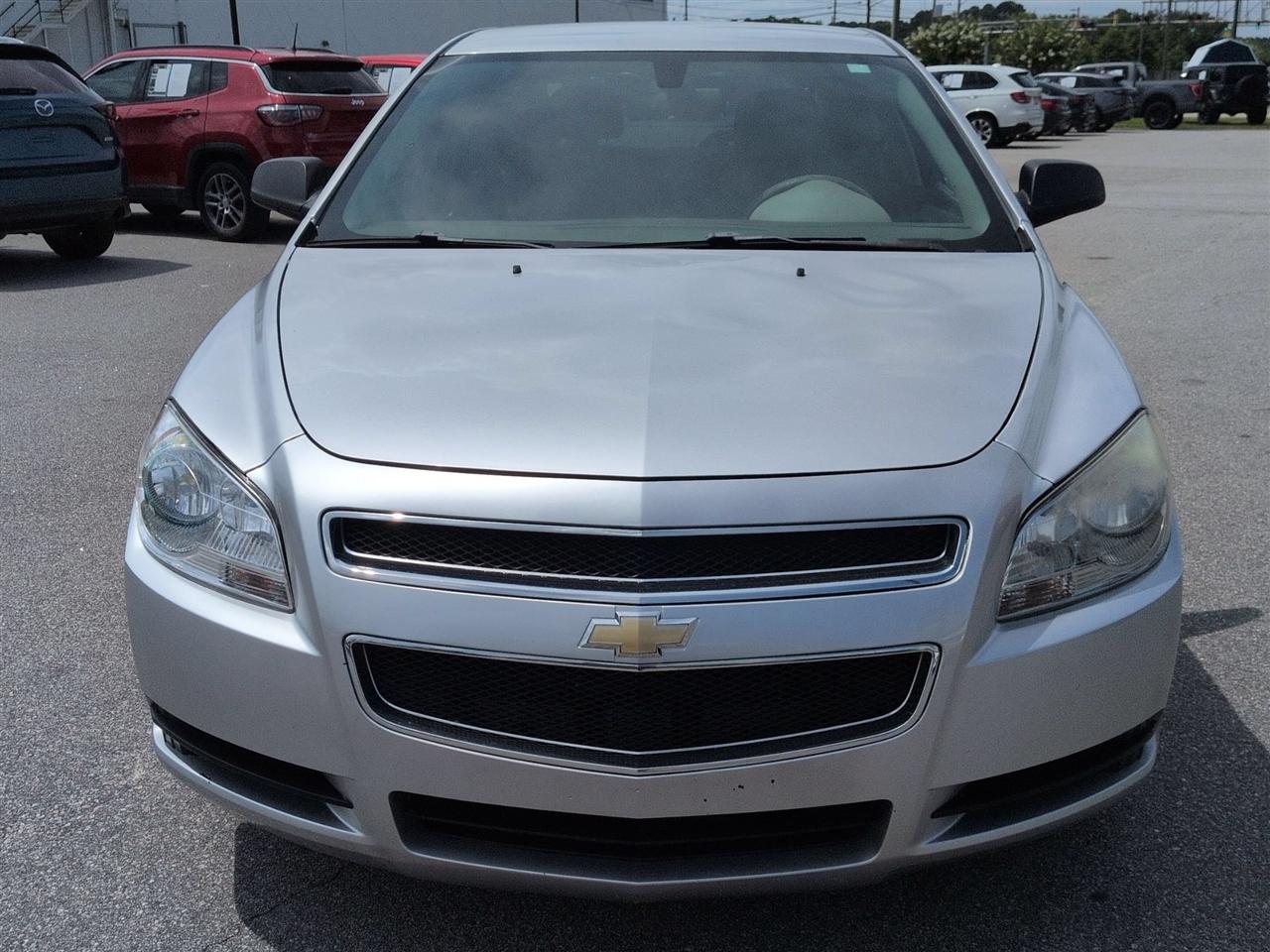 Chevrolet Malibu  2011