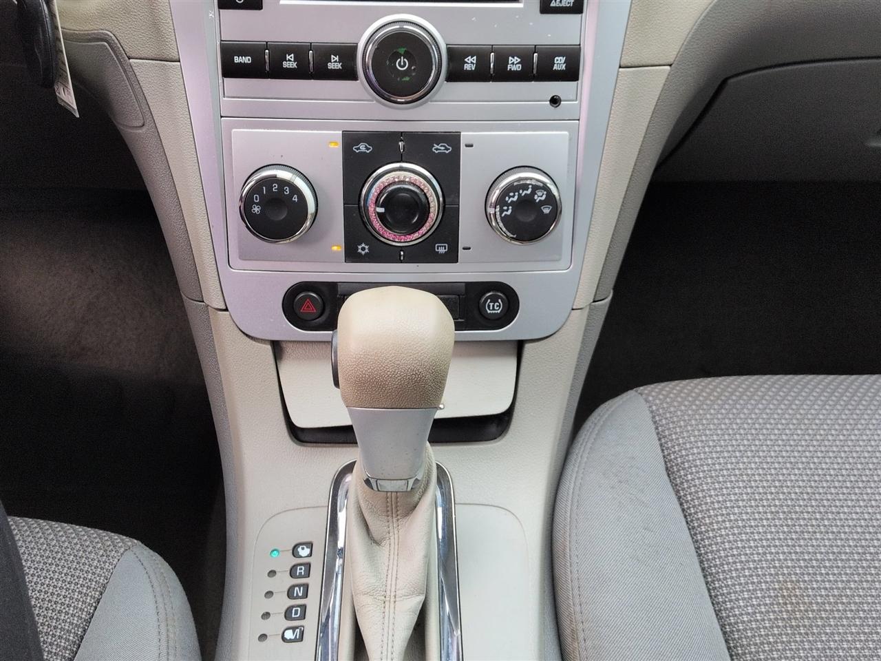 Chevrolet Malibu  2011