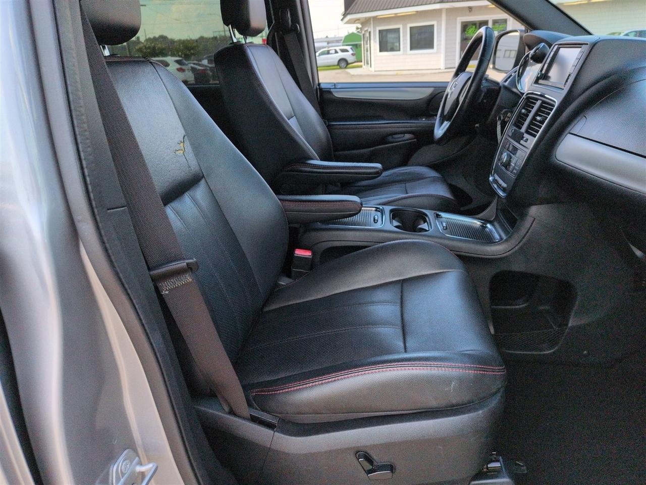 Dodge Grand Caravan  2019