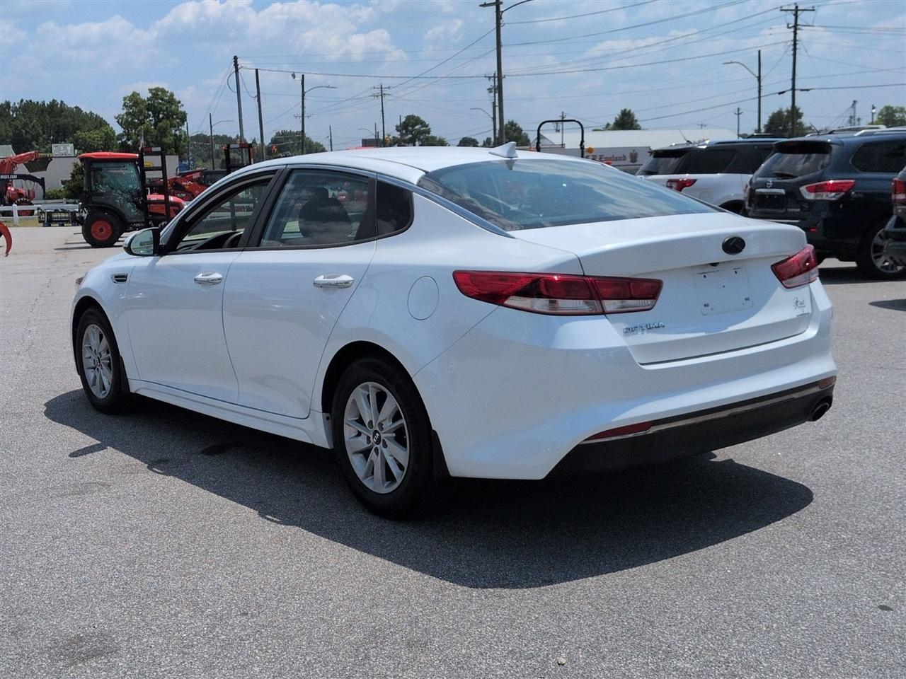 Kia Optima  2017