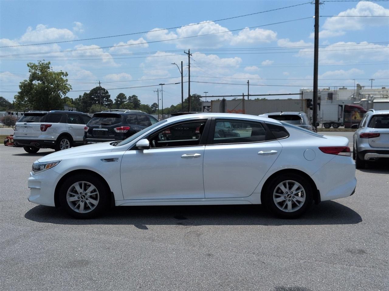 Kia Optima  2017