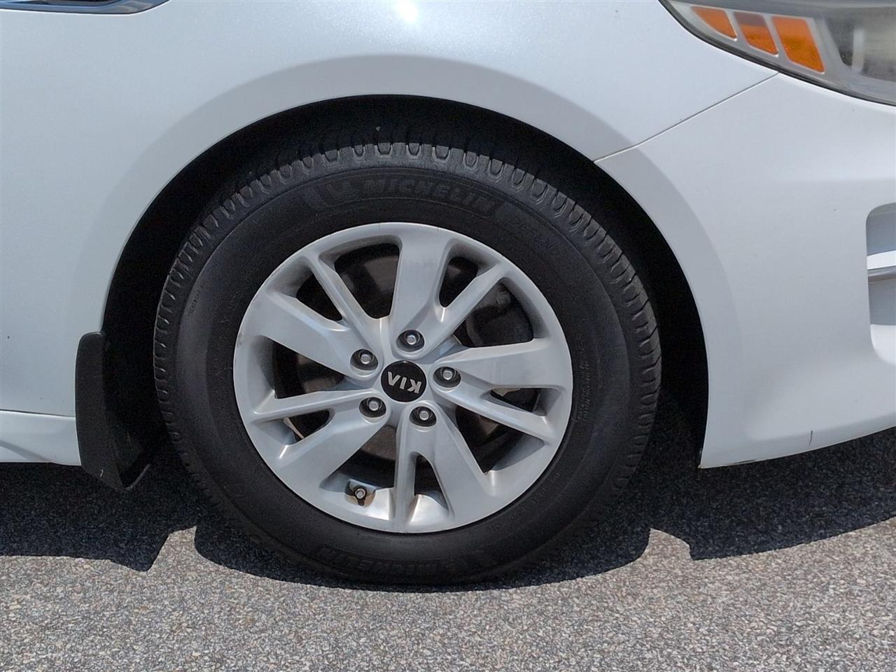 Kia Optima  2017