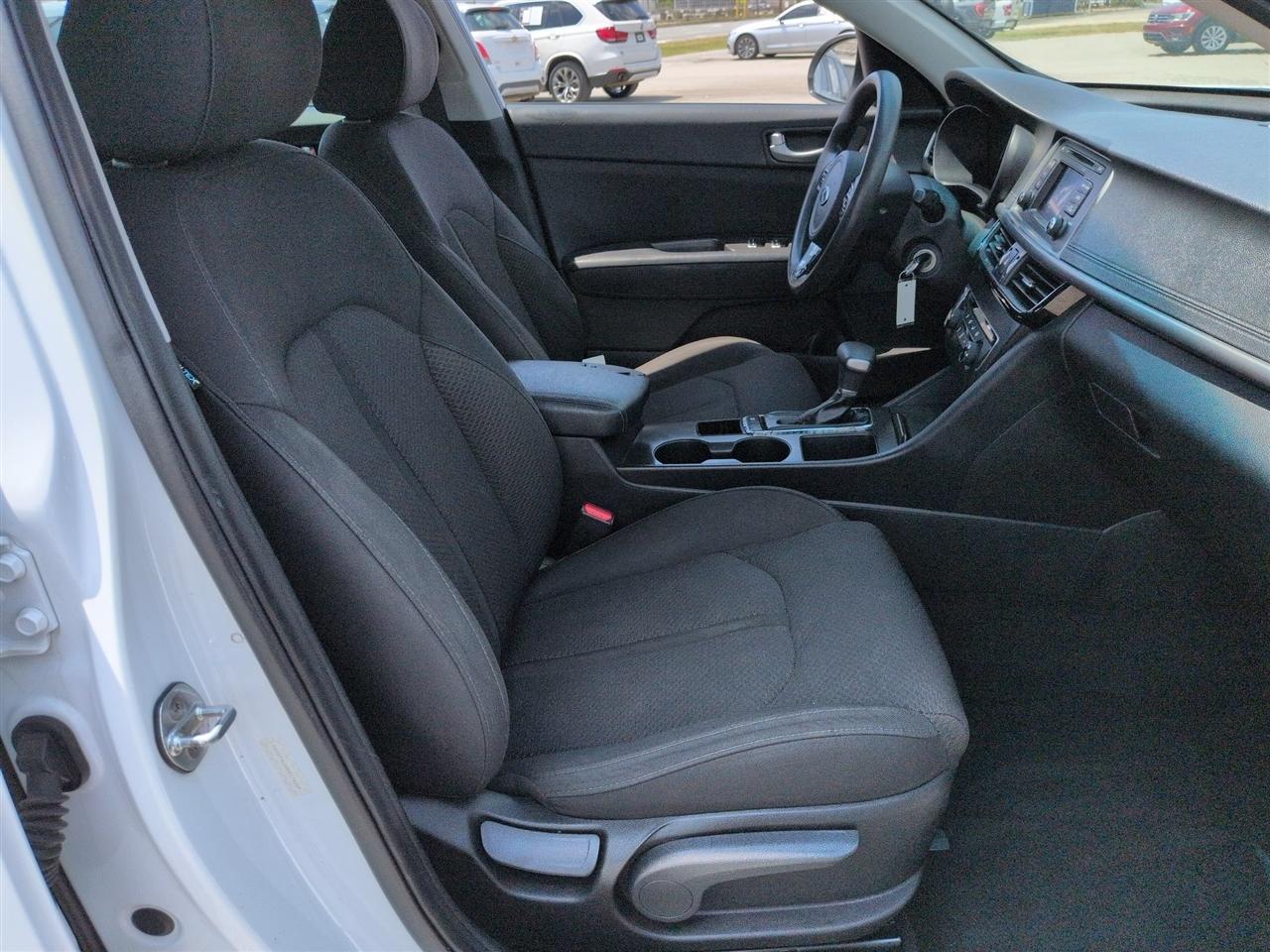 Kia Optima  2017