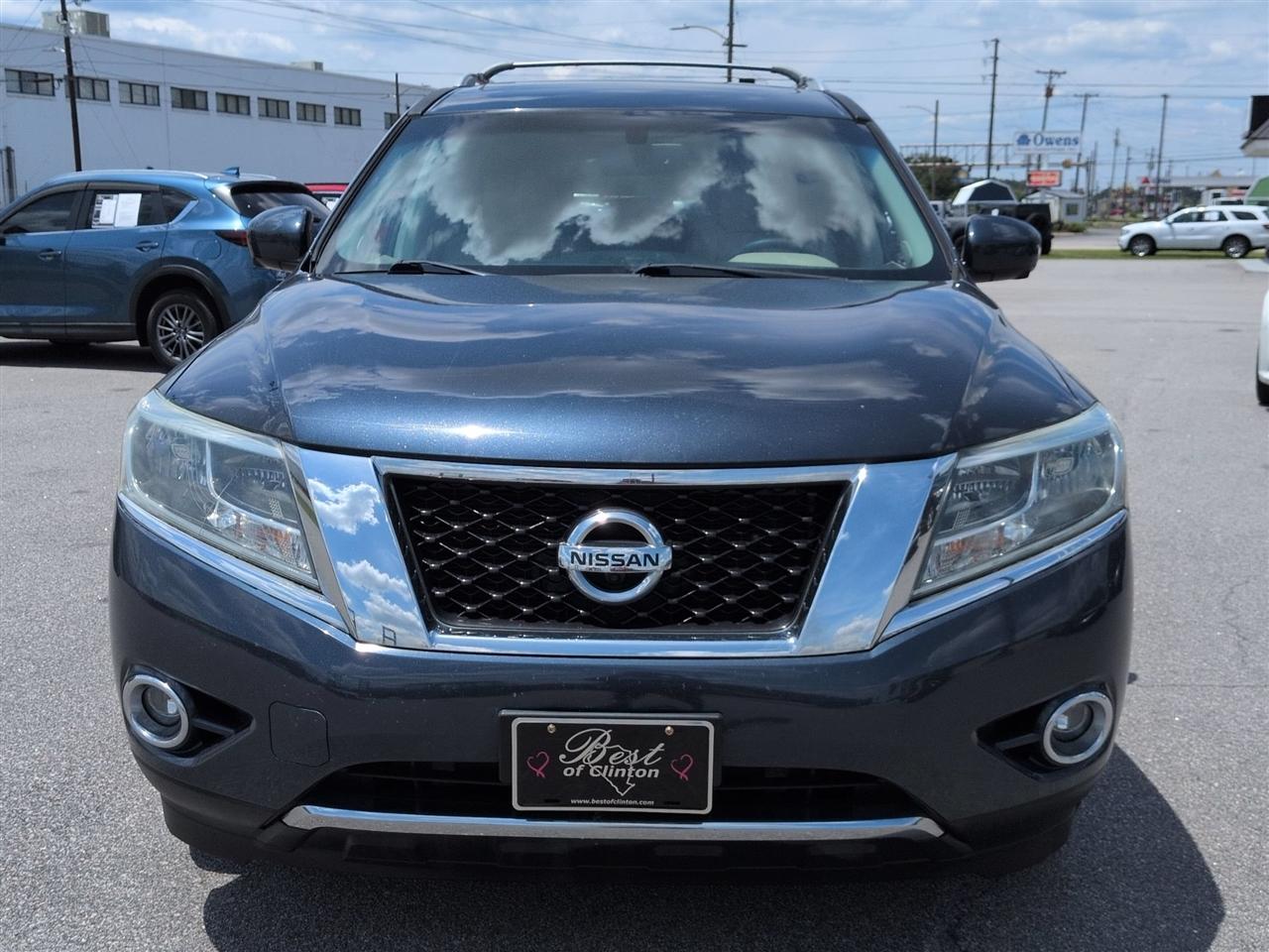 Nissan Pathfinder  2016