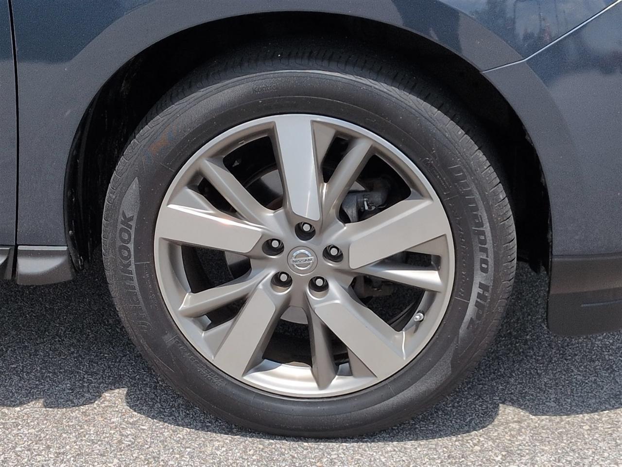 Nissan Pathfinder  2016
