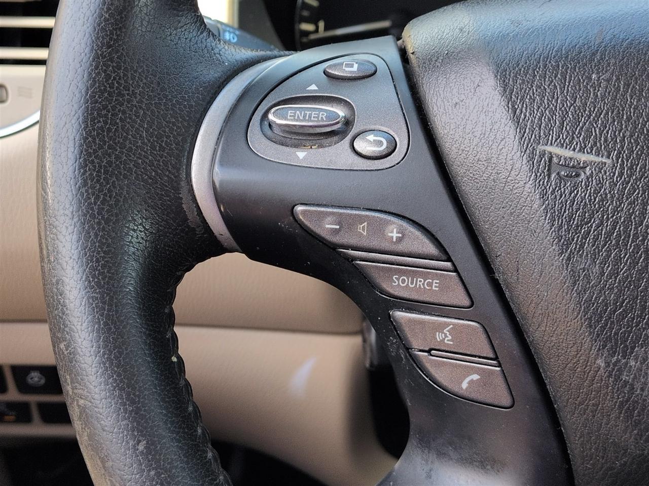 Nissan Pathfinder  2016