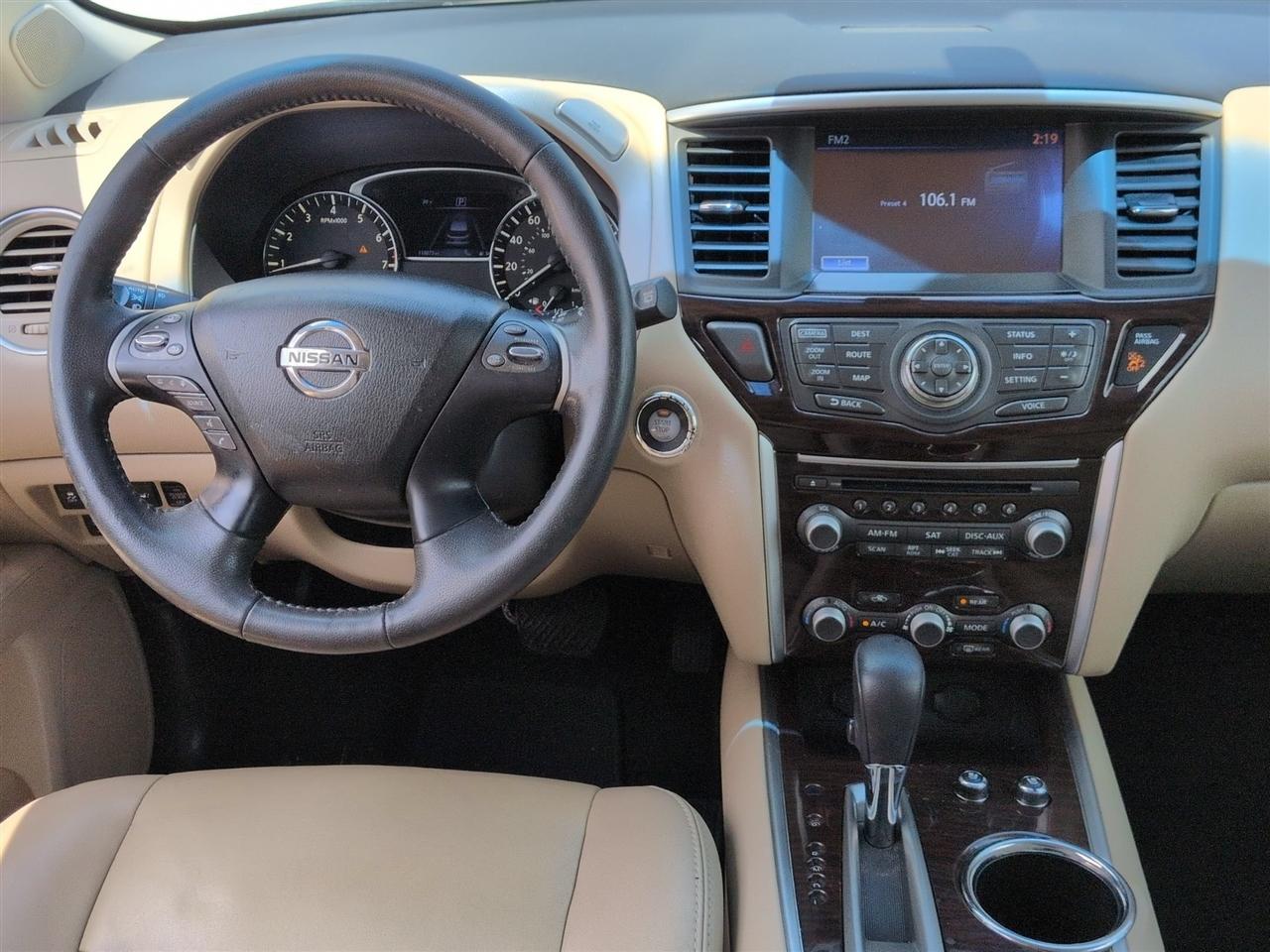Nissan Pathfinder  2016