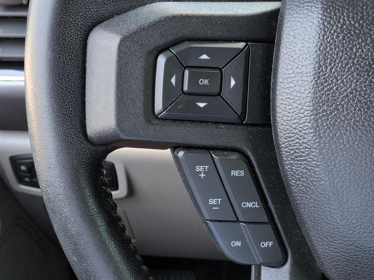 Ford F-150 2WD SuperCrew 145" XLT 2018