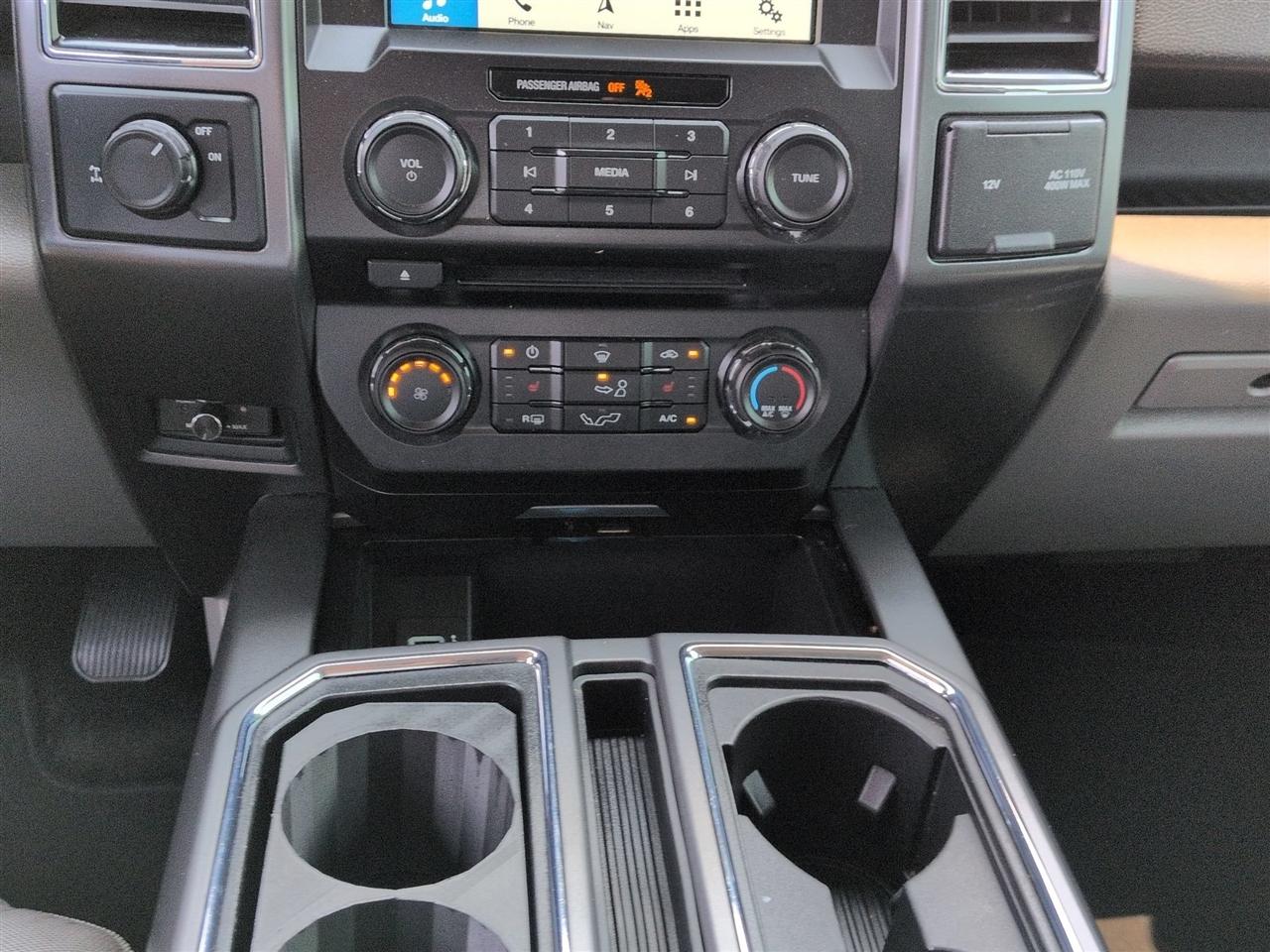 Ford F-150 2WD SuperCrew 145" XLT 2018