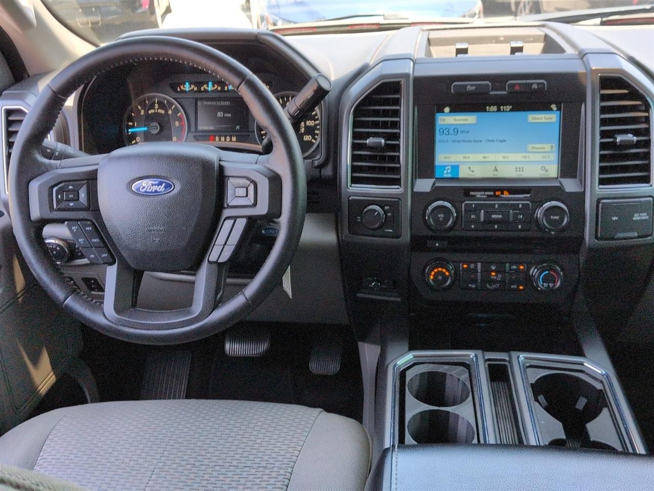 Ford F-150 2WD SuperCrew 145" XLT 2018