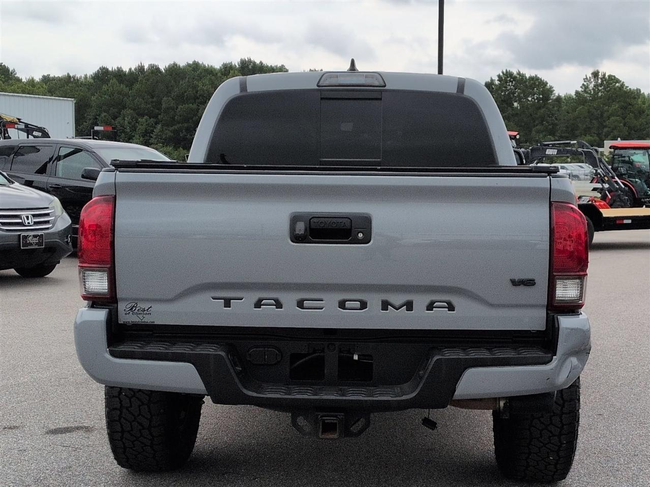 Toyota Tacoma 4WD TRD Sport Double Cab 5' Bed V6 AT (Natl) 2019