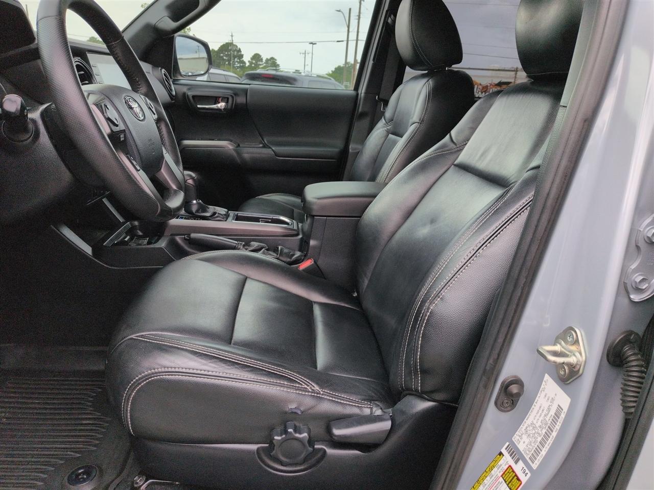 Toyota Tacoma 4WD TRD Sport Double Cab 5' Bed V6 AT (Natl) 2019