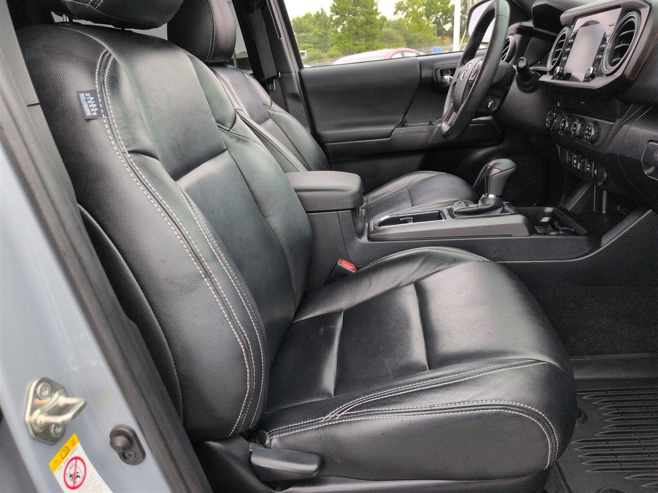 Toyota Tacoma 4WD TRD Sport Double Cab 5' Bed V6 AT (Natl) 2019