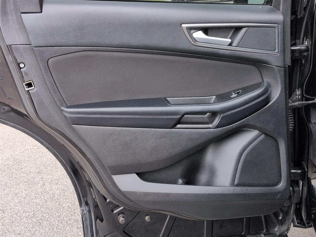 Ford Edge  2018