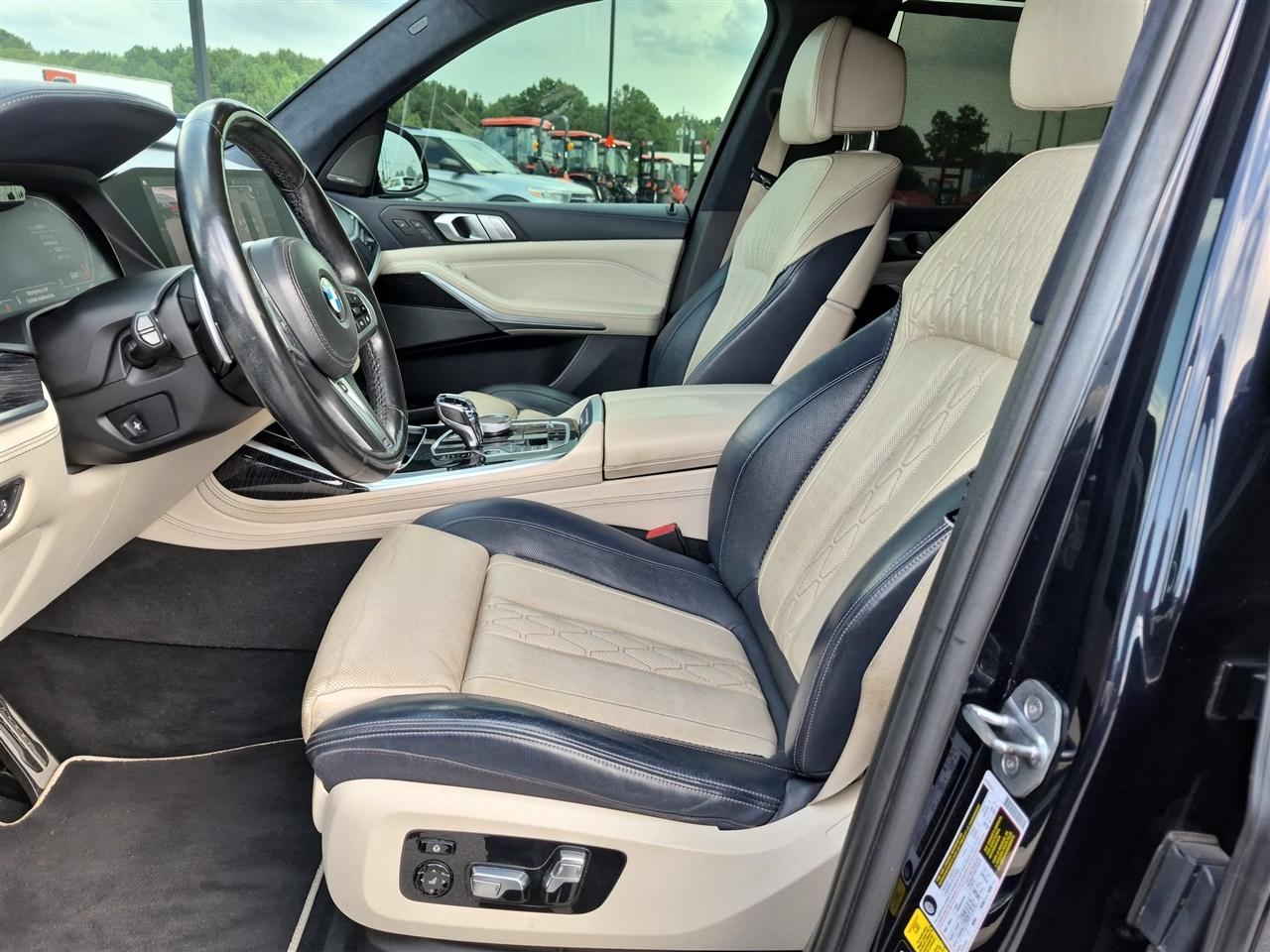 BMW X7  2019