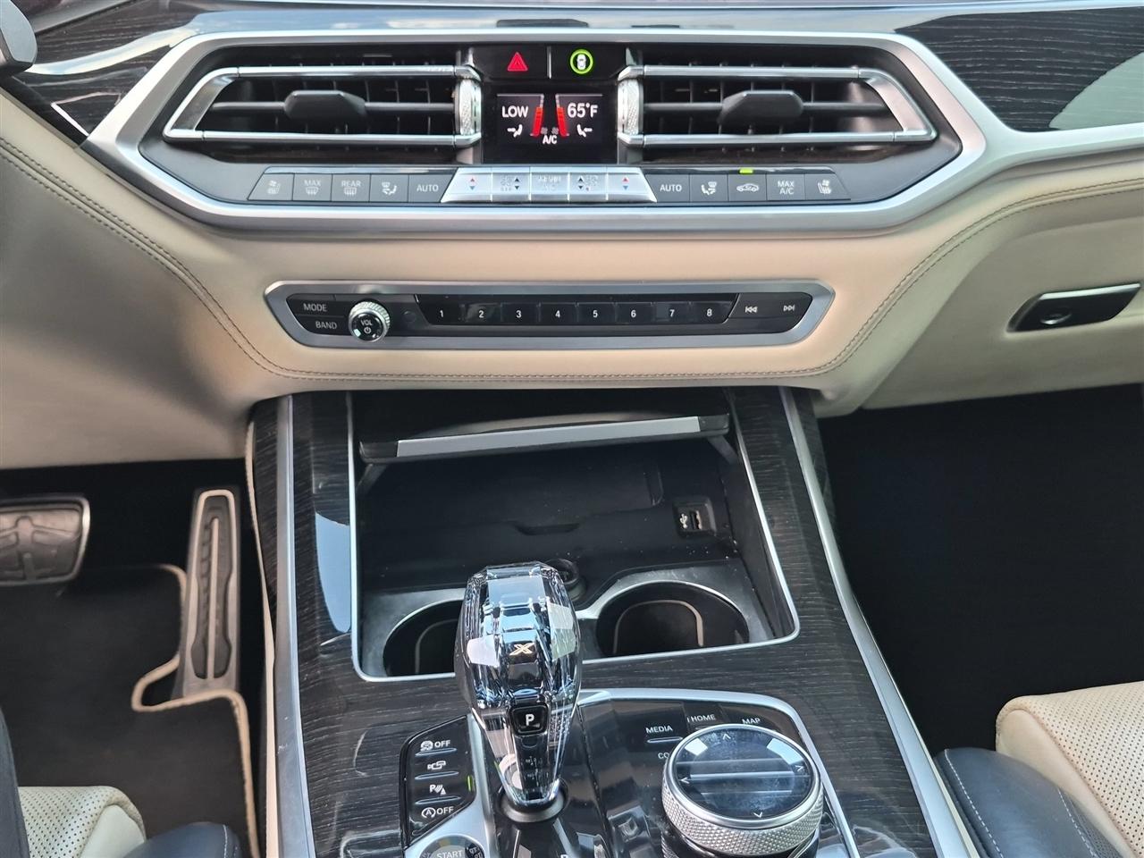 BMW X7  2019