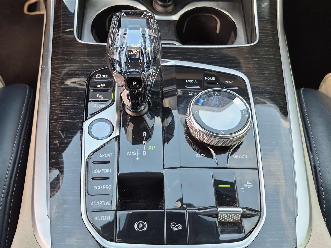 BMW X7  2019
