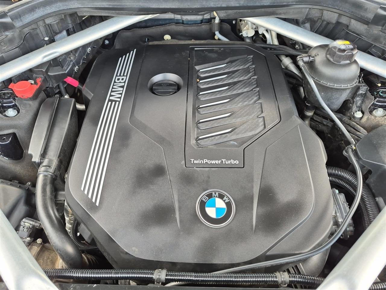 BMW X7  2019