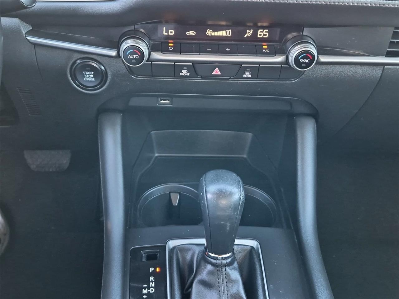 Mazda Mazda3 Sedan  2021