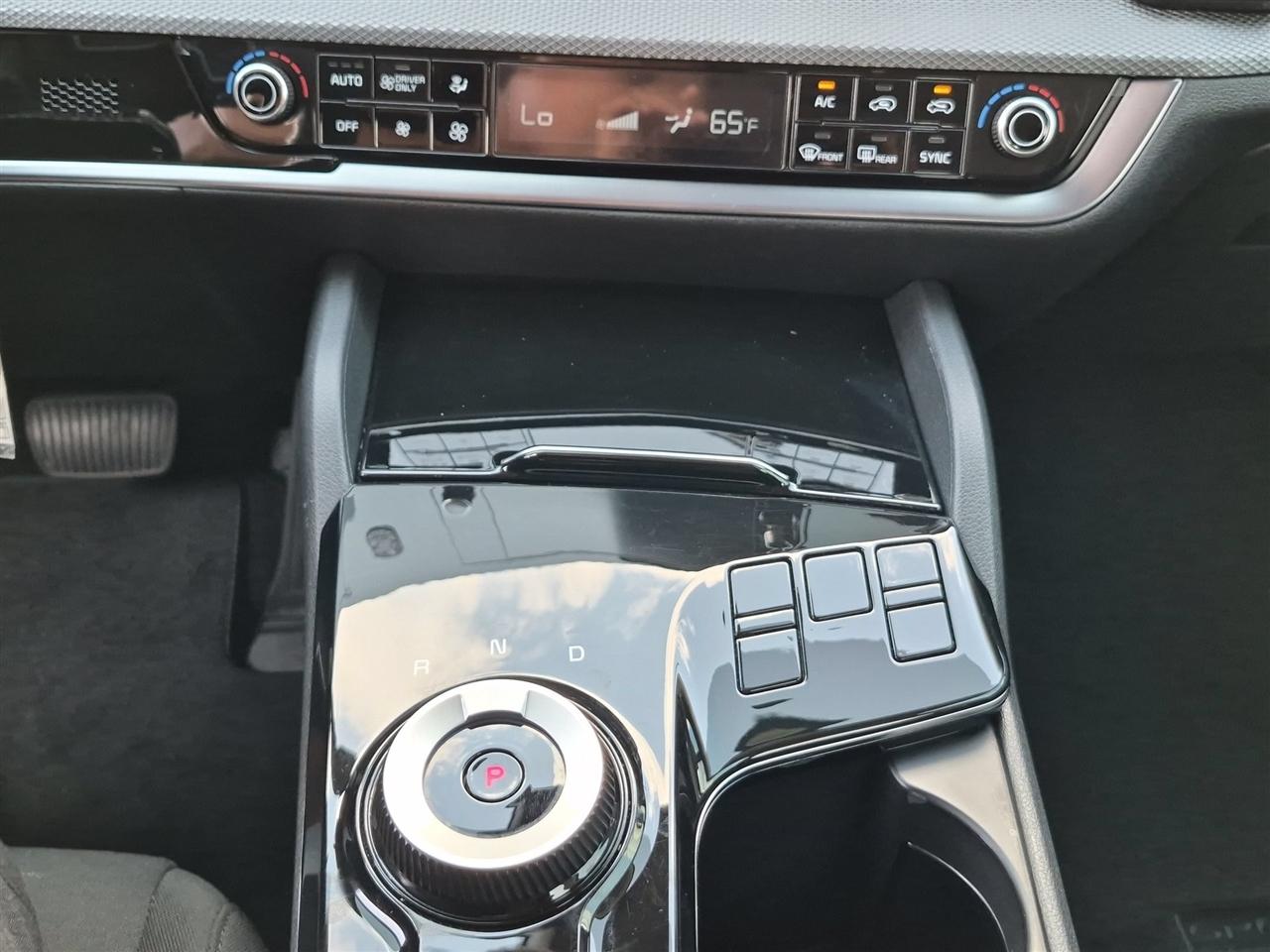 Kia Sportage Hybrid LX FWD 2025