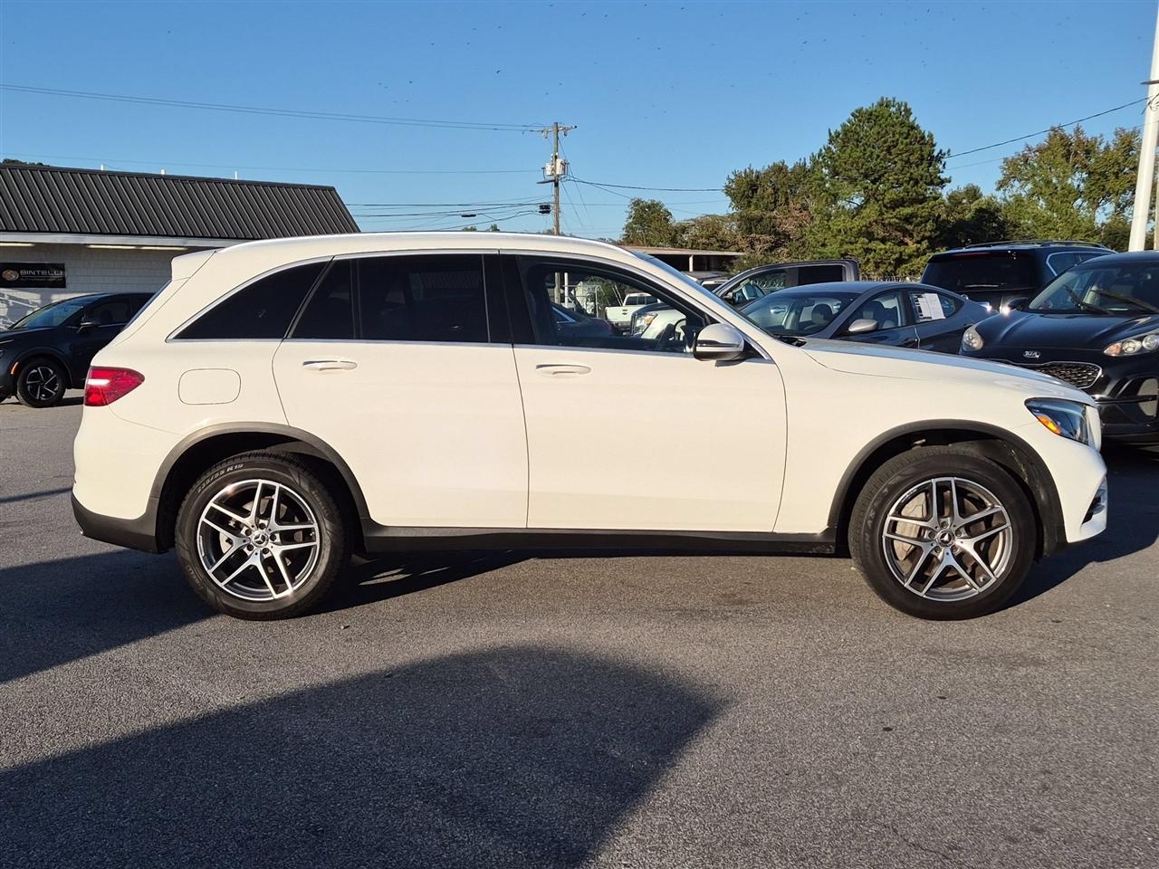 Mercedes-Benz GLC GLC 300 4MATIC SUV 2019