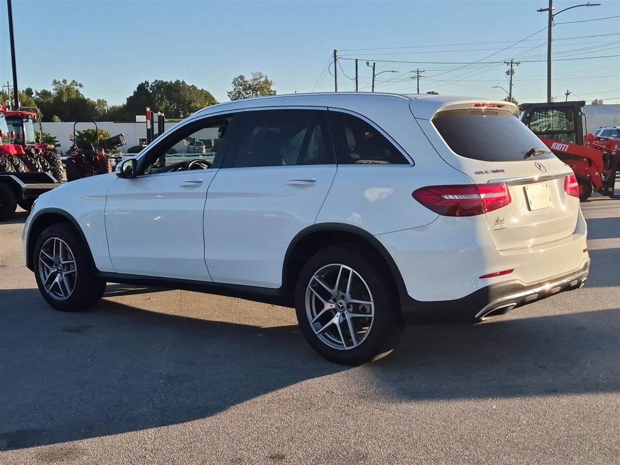 Mercedes-Benz GLC GLC 300 4MATIC SUV 2019