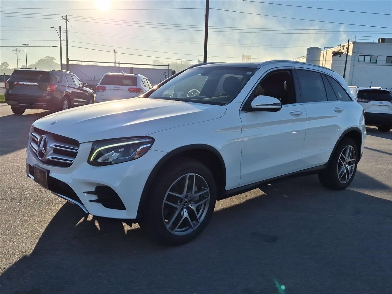 Mercedes-Benz GLC GLC 300 4MATIC SUV 2019